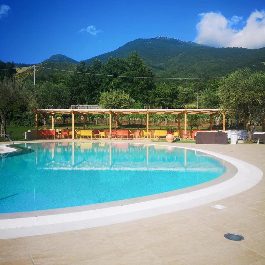 Agriturismo Il Castagneto Padula Bagian luar foto