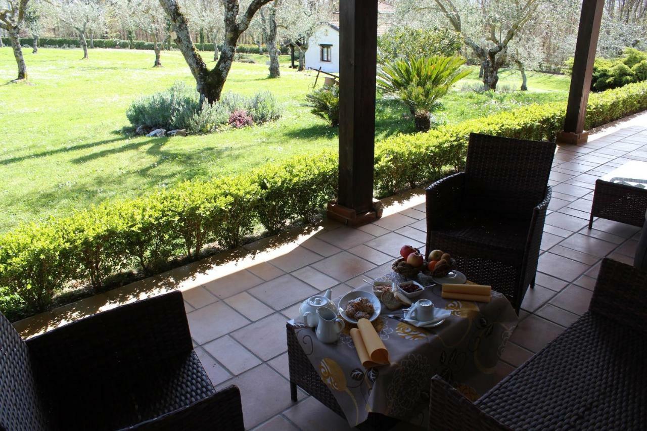 Agriturismo Il Castagneto Padula Bagian luar foto