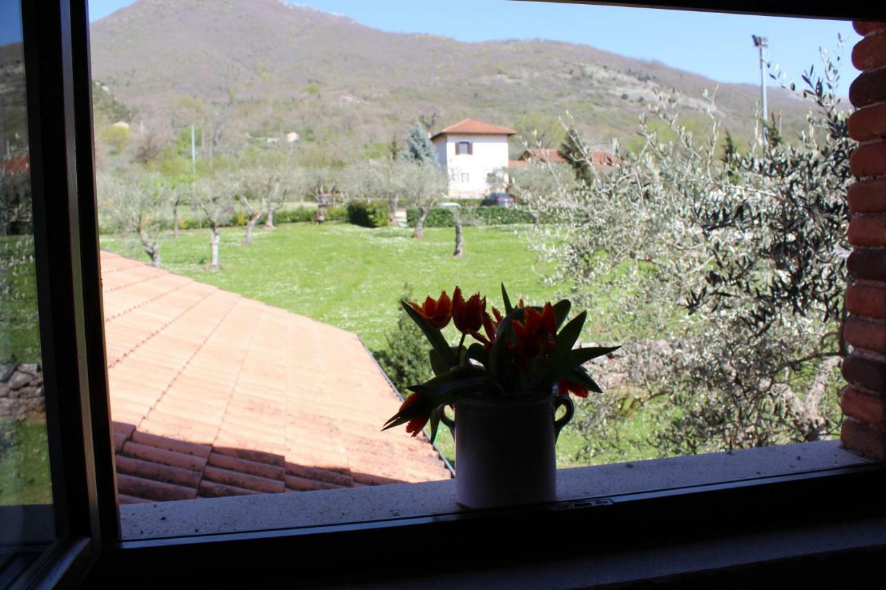 Agriturismo Il Castagneto Padula Bagian luar foto