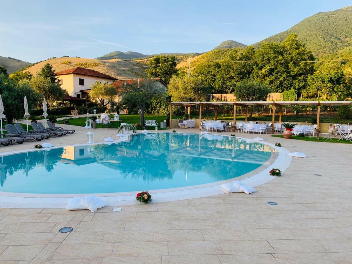 Agriturismo Il Castagneto Padula Bagian luar foto